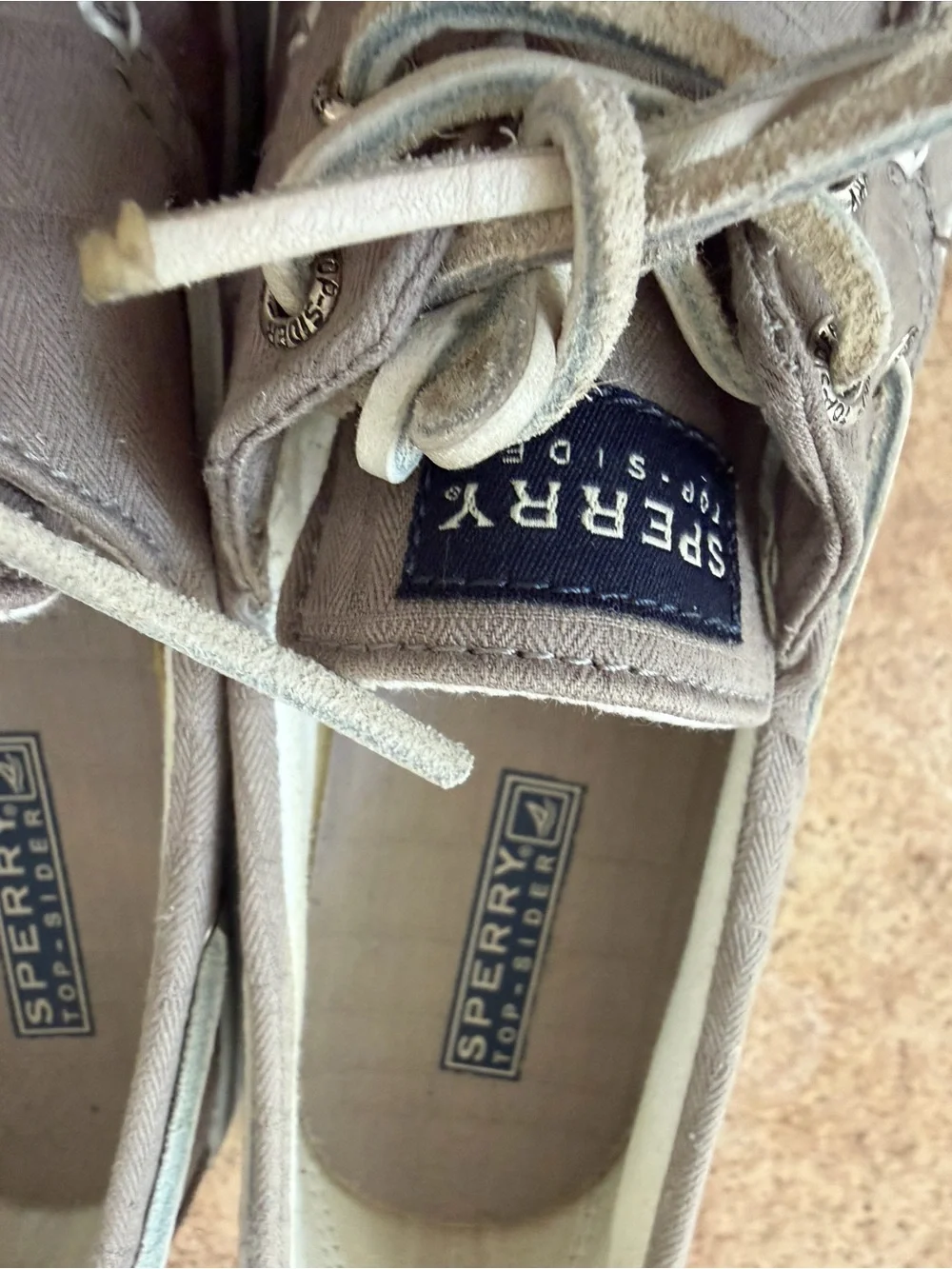 Sperry classic two